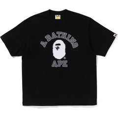 HAND DRAWN COLLEGE RELAXED FIT TEE MENS